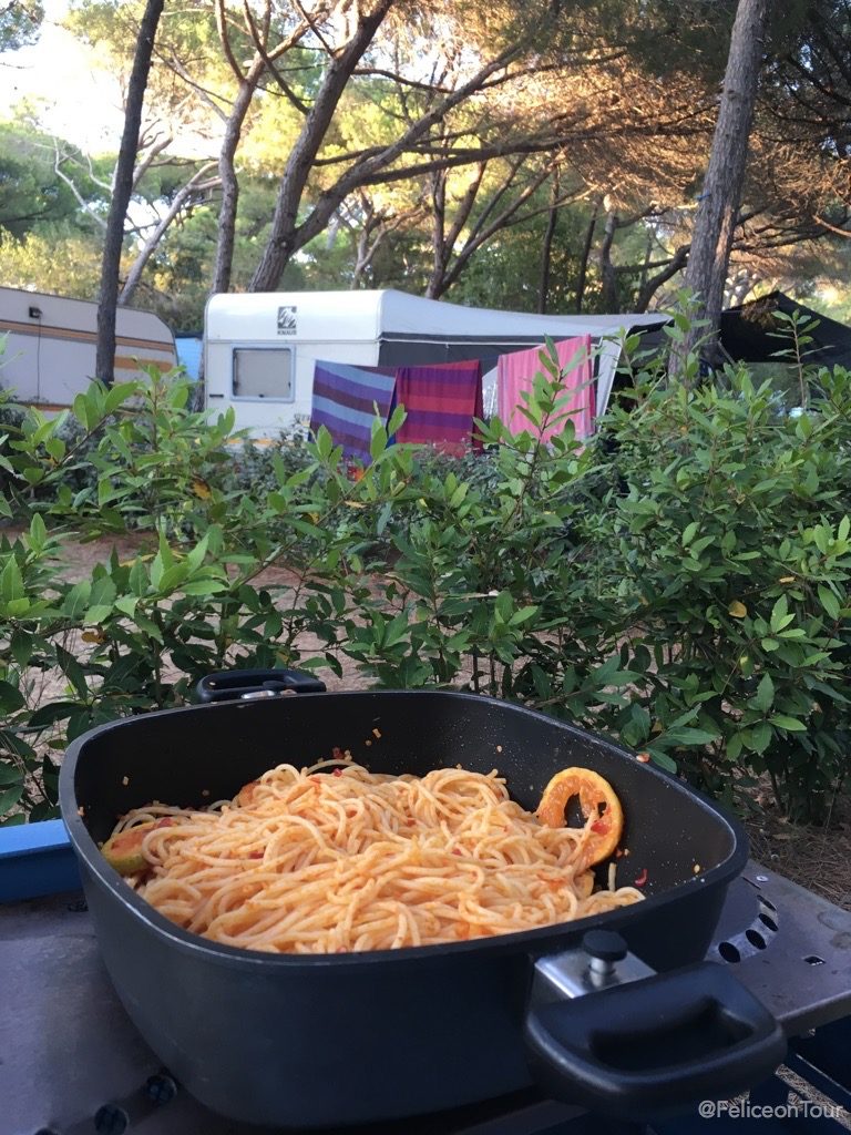 Spaghetti Alio, Olio e Peperoncini