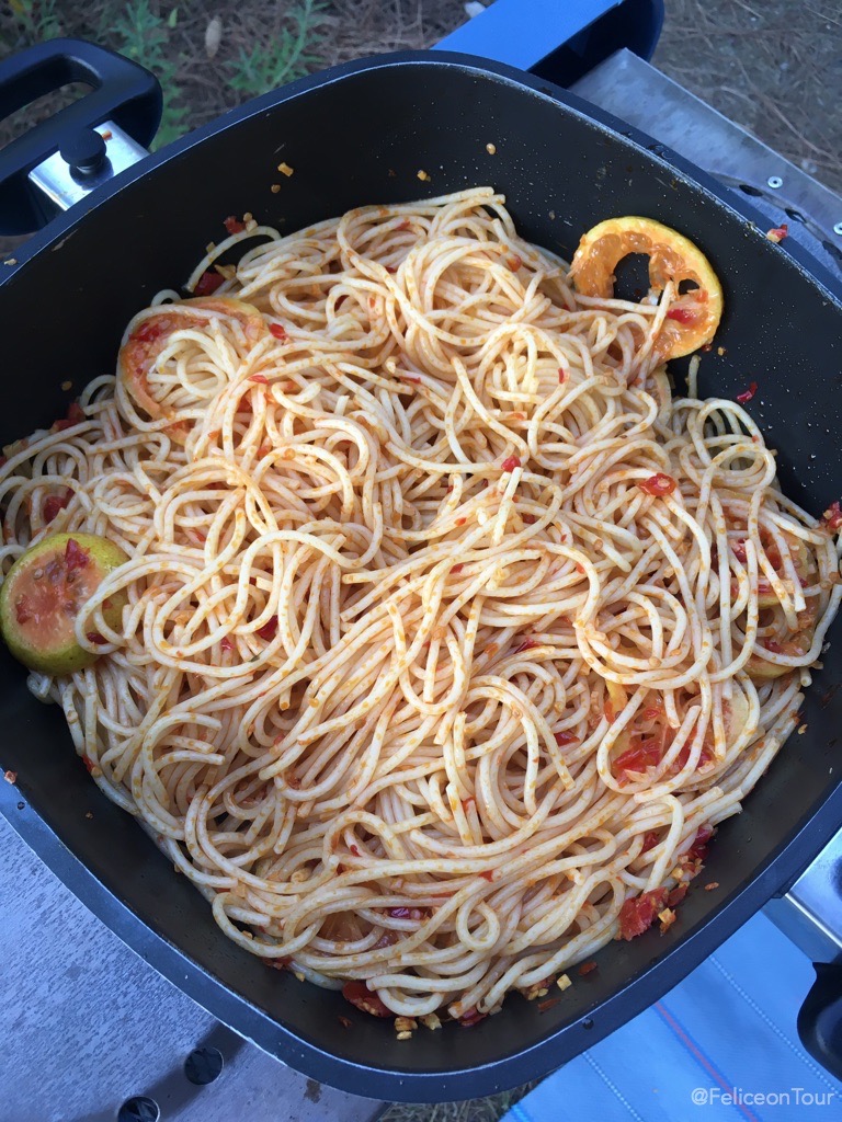 Spaghetti Alio, Olio e Peperoncini
