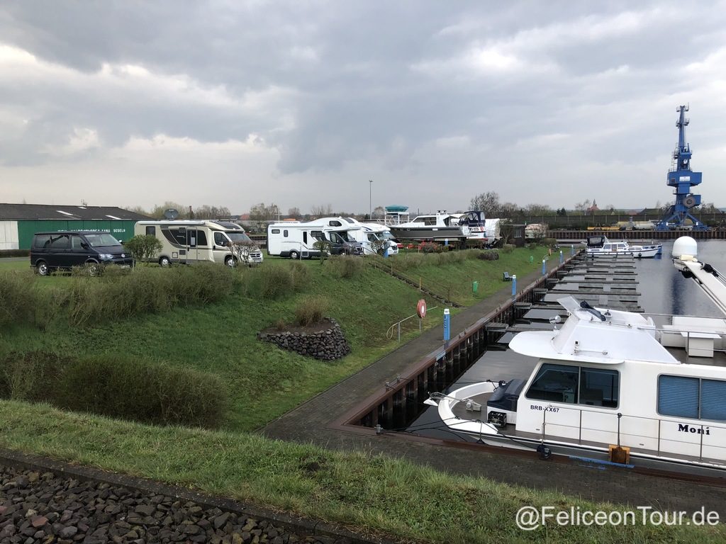 Stellplatz am Sporthafen Haldensleben